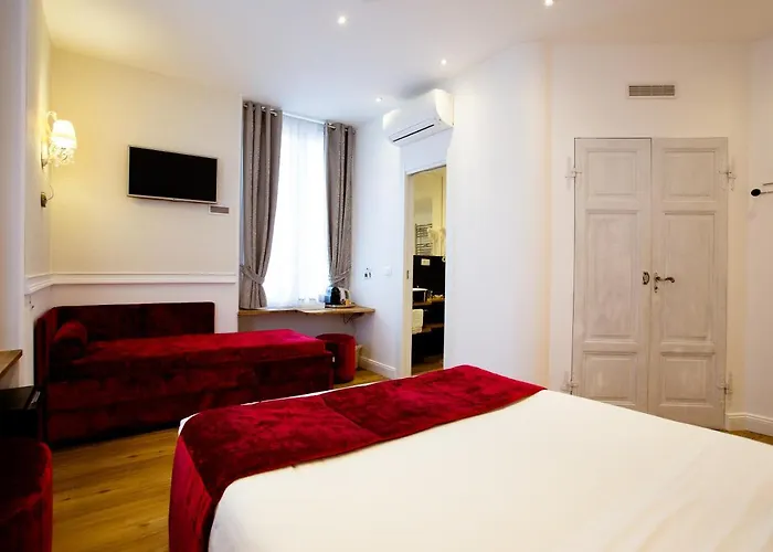 阿特姆斯菲旅馆 - 拉斯佩齐亚渔村 4* 斯培西亚