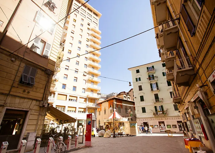 阿特姆斯菲旅馆 - 拉斯佩齐亚渔村 斯培西亚